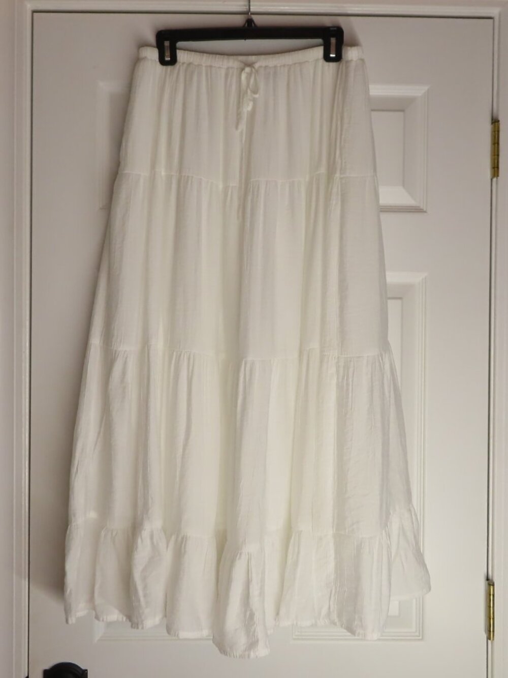 Boho Tiered White Capuffy Skirt Size 12-14 Cottagecore Beach Coastal Flowy Lined